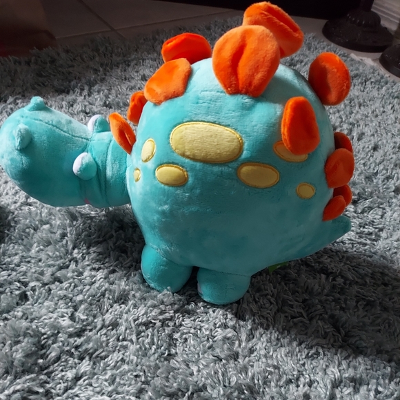 Vachichi Dinosaur Plush - Picture 3 of 6